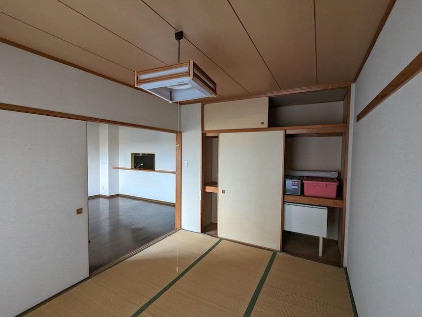中古マンションのリノベーション前の和室