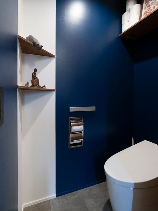 中古マンションのリノベーション後のトイレ